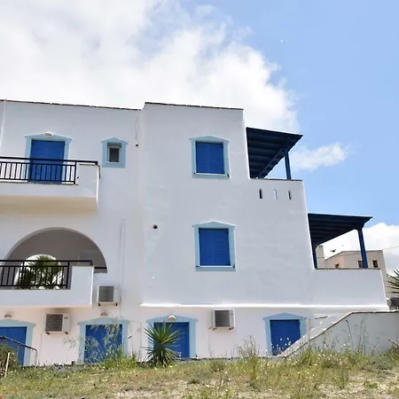 Baetylus Apartment *